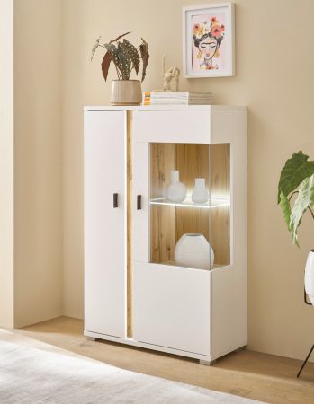 Vitrine Bellport in wei� matt und Wotan Eiche Highboard inklusive Frontbeleuchtung 80 x 125 cm