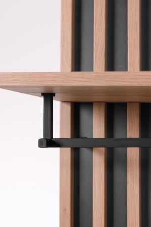 Kompaktgarderobe Madem in Artisan Eiche und Anthrazit mit 3D-Lamellen Garderobe mit Spiegel 80 x 190 cm