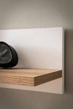 TV-Lowboard und Wandboard Lavell in wei� matt und Evoke Eiche Wohnkombination 2-teilig, Soft-Close-Funktion