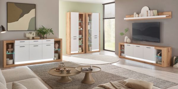 TV-Lowboard und Wandboard Rivian in wei� matt und Evoke Eiche Wohnkombination Set 2-teilig 198 cm