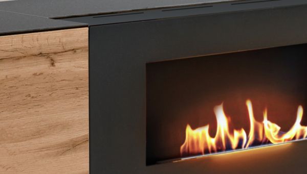 Wohnwand Heritage in Wotan Eiche und schwarz Schrankwand inklusive Kamin und LED Beleuchtung, 330 cm