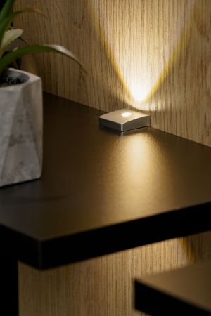 Wohnwand Secret in Schwarz mit Vicking Eiche 300 cm, 6-teilig inkl. LED und Push-to-Open-Funktion