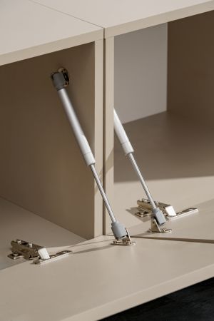 Wohnwand Cosy in Marmor schwarz und Lehm-Grau Schrankwand mit Ethanol Kamin 270 cm, Push-to-Open