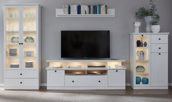 TV-Lowboard Milla in wei� im Landhausstil inklusive Podest 177 x 65 cm Komforth�he