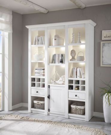 Buffet Hooge in Pinie wei� Landhaus Buffetschrank mit Weinregal 147 x 207 cm