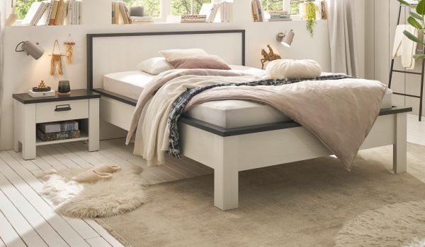 Schlafzimmer Set 3-teilig Stove in wei� Pinie Landhaus mit Einzelbett Liegefl�che 140 x 200 cm und 2 x Nachttisch