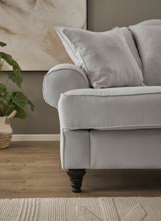Sofa Adelina in hellgrau Landhaus Couch 3,5-Sitzer 230 cm