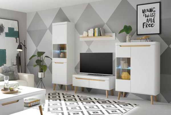 Wohnwand Isgard in wei� matt und Scandi Eiche Wohnkombination skandinavisch 4-teilig 290 x 197 cm