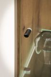 Vitrine Lavell in wei� matt und Evoke Eiche Vitrinenschrank 72 x 200 cm, Soft-Close-Funktion