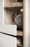 Vitrine Finnes in wei� und Eiche Vitrinenschrank skandinavisch 58 x 195 cm, Soft-Close