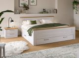 Schlafzimmer Mirano in wei� L�rche und Eiche Artisan Landhaus Set mit Bett Liegefl�che 180 x 200 cm und Nachttisch