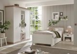 Schlafzimmer komplett Rovola in Pinie wei� / Oslo Pinie Landhaus Komplettzimmer mit Bett, Kleiderschrank und Nachttisch