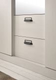 Kleiderschrank Stove in wei� Pinie und anthrazit Landhaus Schiebet�rent�renschrank 3-t�rig mit Spiegel 163 x 209