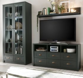 Wohnwand Forres in gr�n Landhaus Wohnkombination 3-teilig 240 x 198 cm